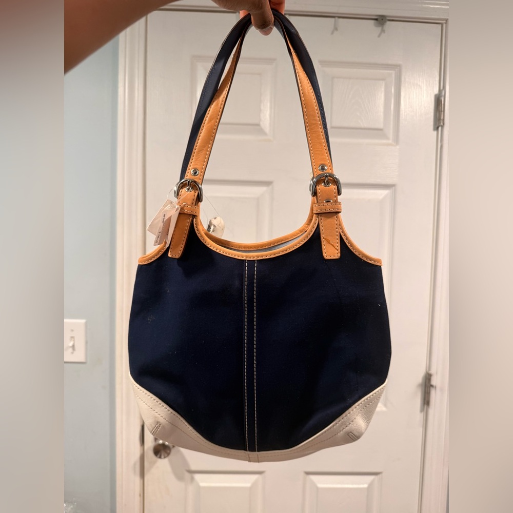 Coach Blue and White Shoulder Bag with Contrast Stitching - Picture 1 of 7